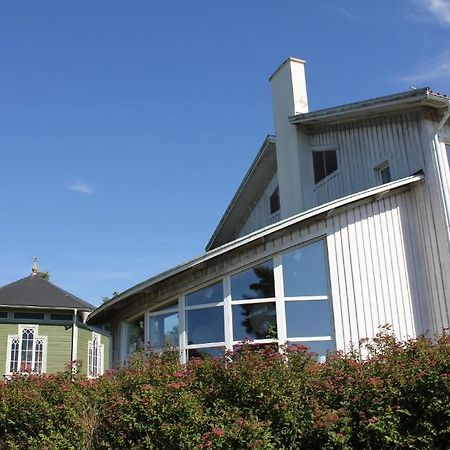 Hotel Ah Stifts- & Konferensgard Ljungskile Exterior foto